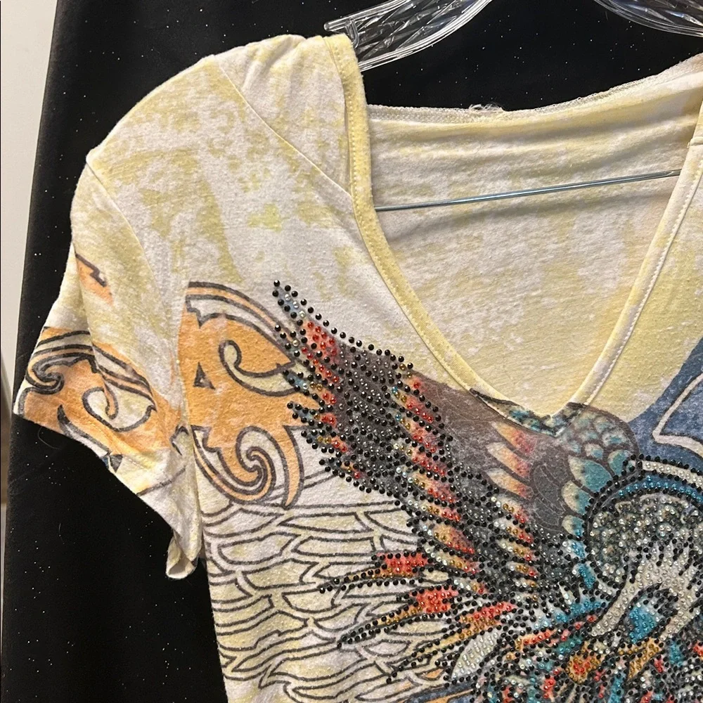Embellished V-Neck Graphic Hoodie Tee - Picture 3 of 13